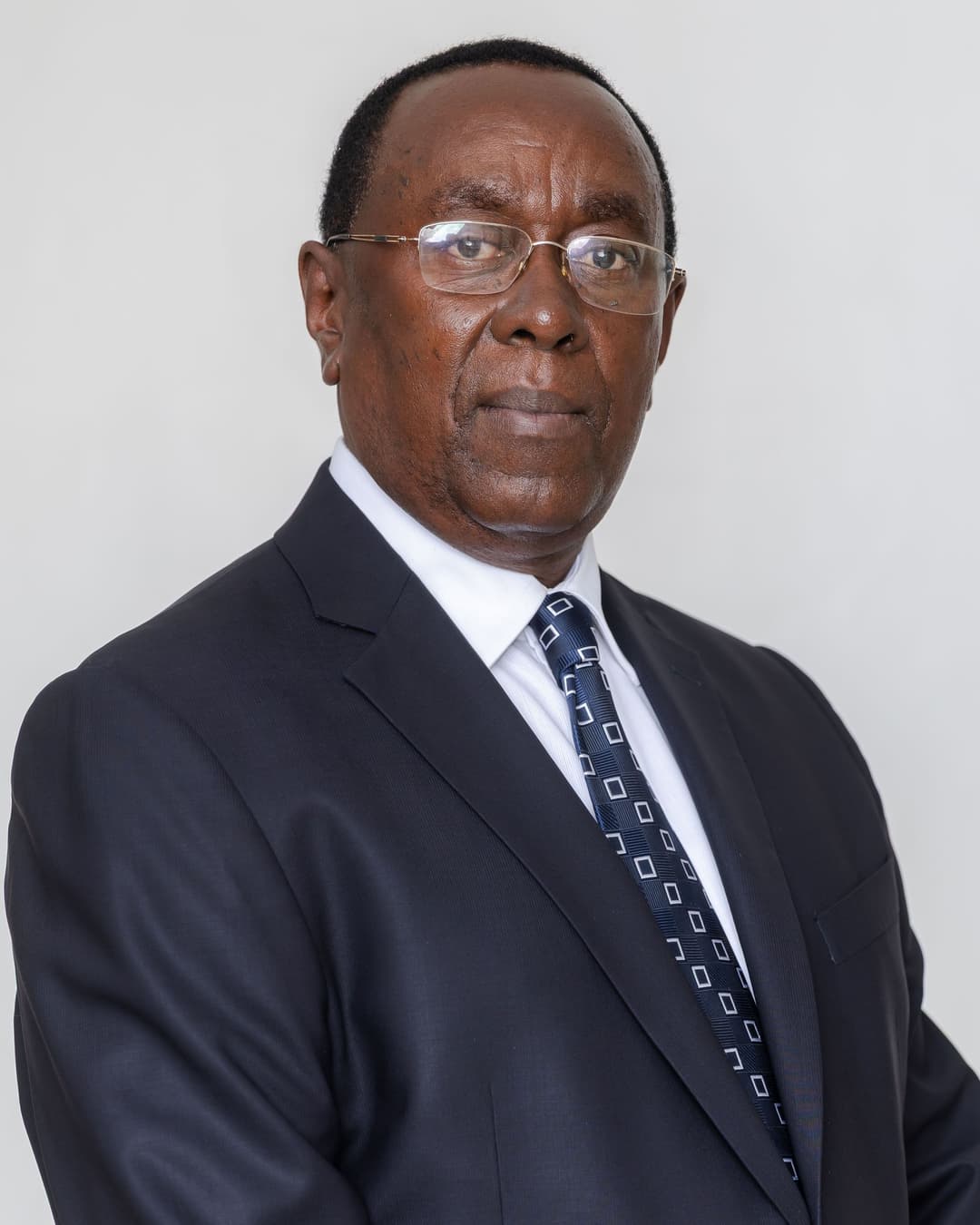 Bernard Makuza image